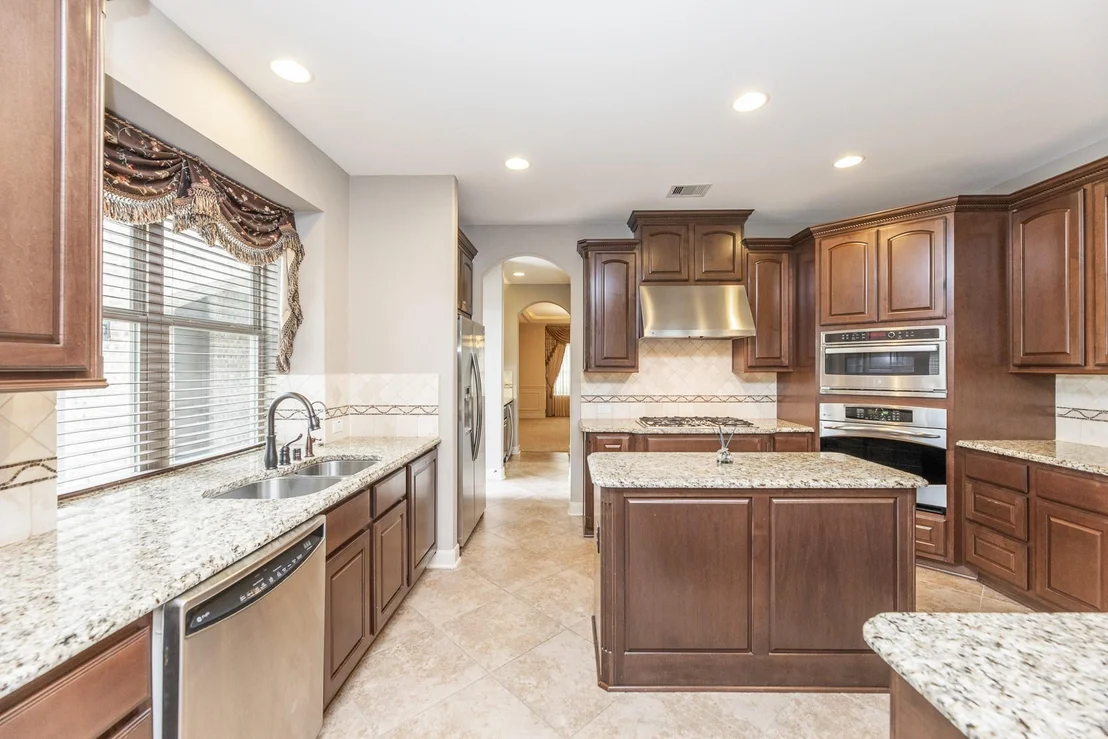 Photo of 13803 Oak Fair Bend