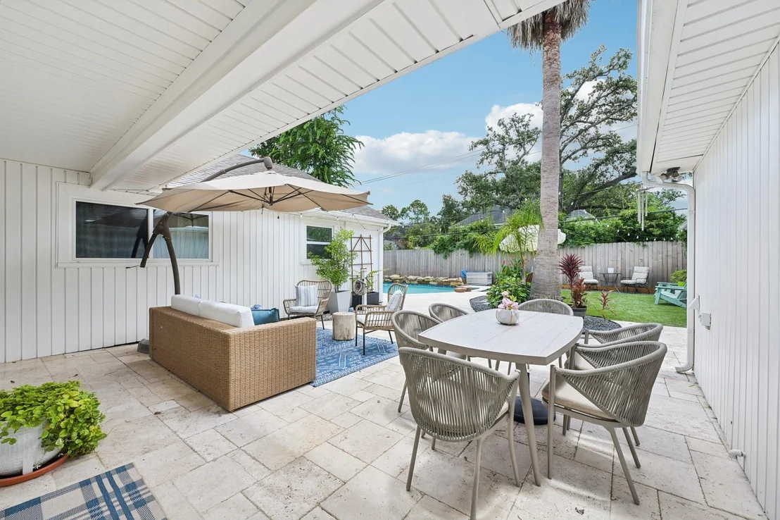 Photo of 14627 Oak Bend Drive
