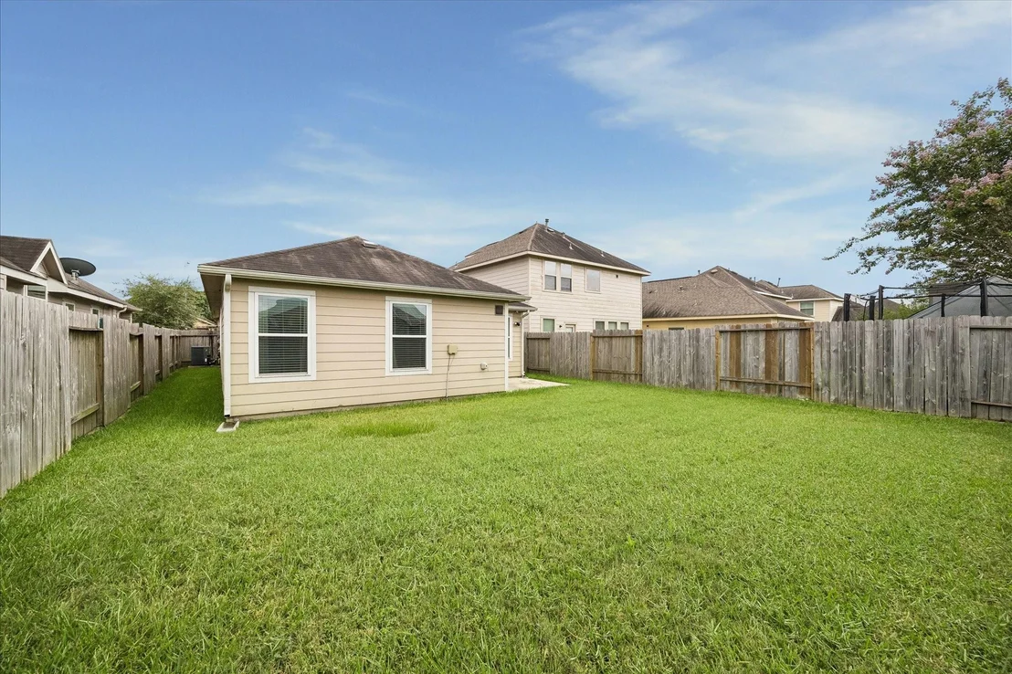 Photo of 10711 Sun River Falls Drive