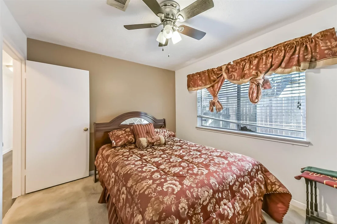 Photo of 6610 Chancellor Drive