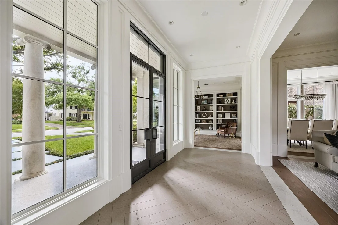 Photo of 2240 Del Monte Drive