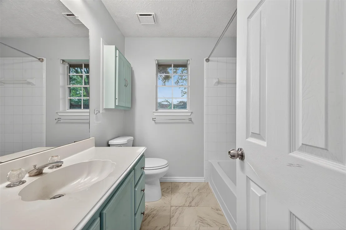 Photo of 1015 Augusta Drive