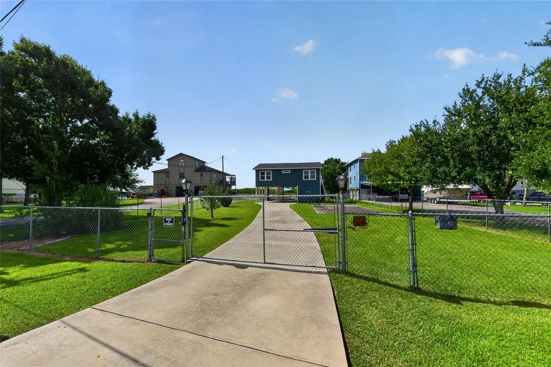 Photo of 4228 Scenic Drive