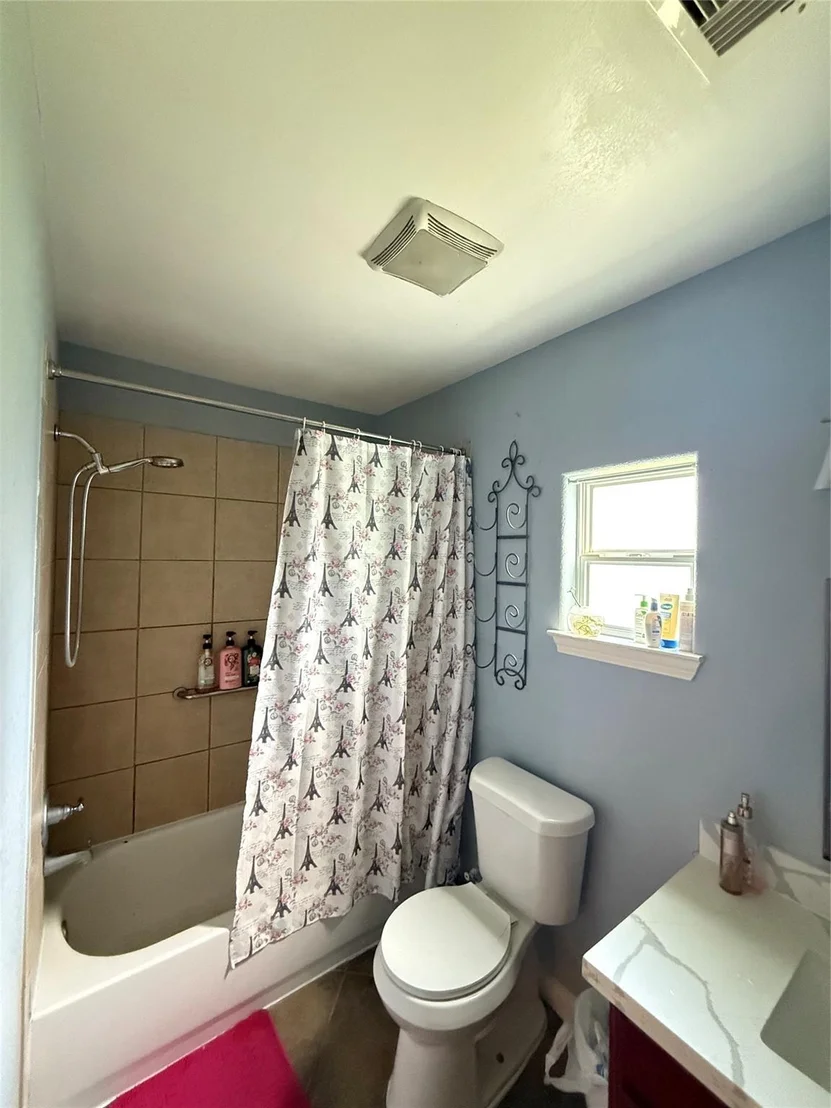 Photo of 5103 Northridge Drive
