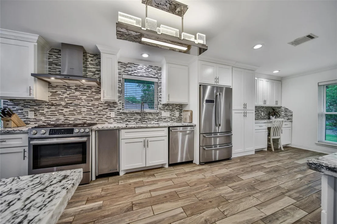 Photo of 963 Thornton Road