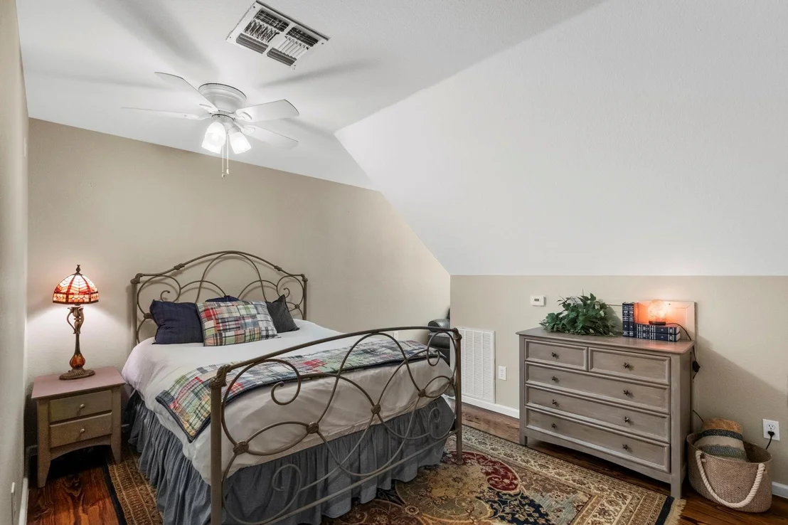 Photo of 13319 Colony Road