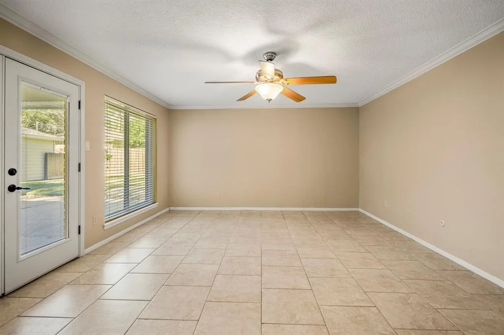 Photo of 12114 Knobcrest Drive