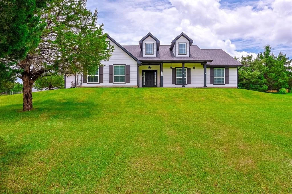 Photo of 130 Canary Lane