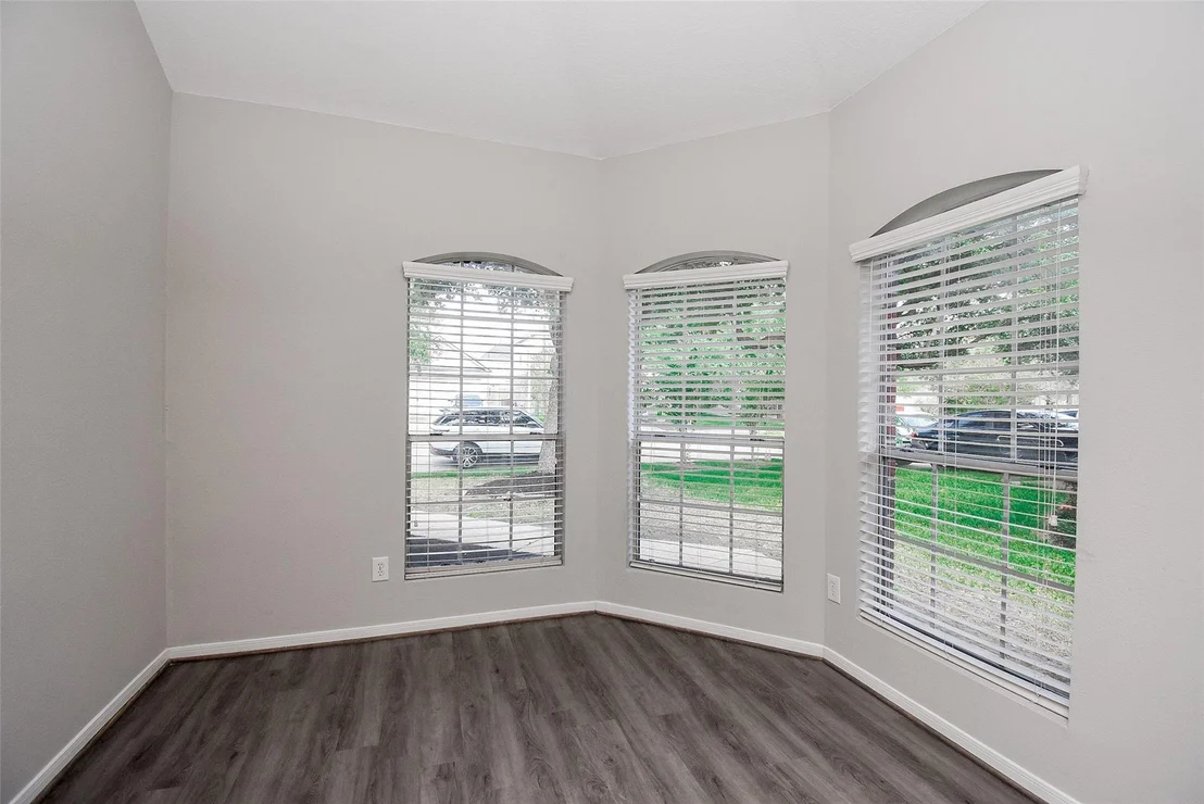 Photo of 19527 Juniper Vale Circle