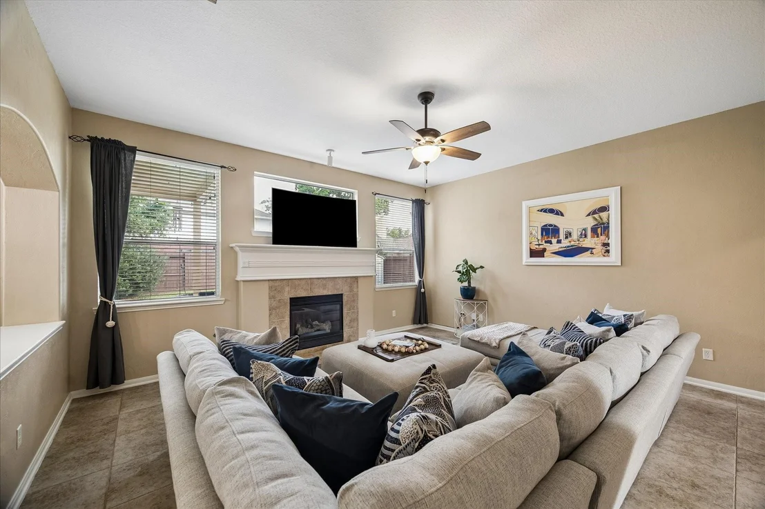 Photo of 9122 Memorial Valley Drive