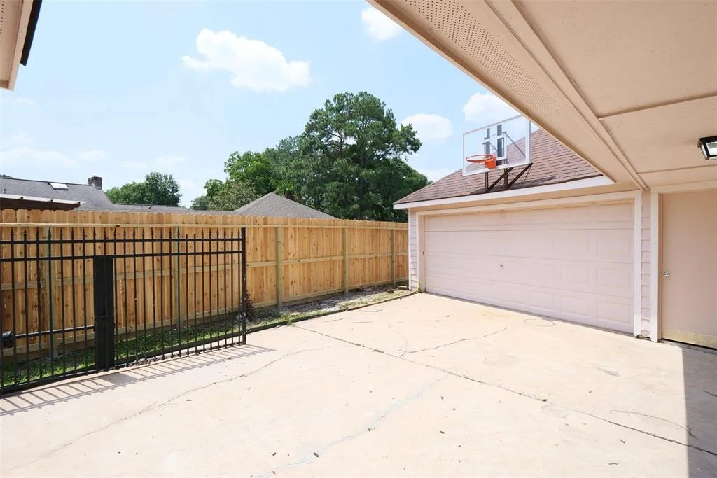 Photo of 20246 Pittsford Drive