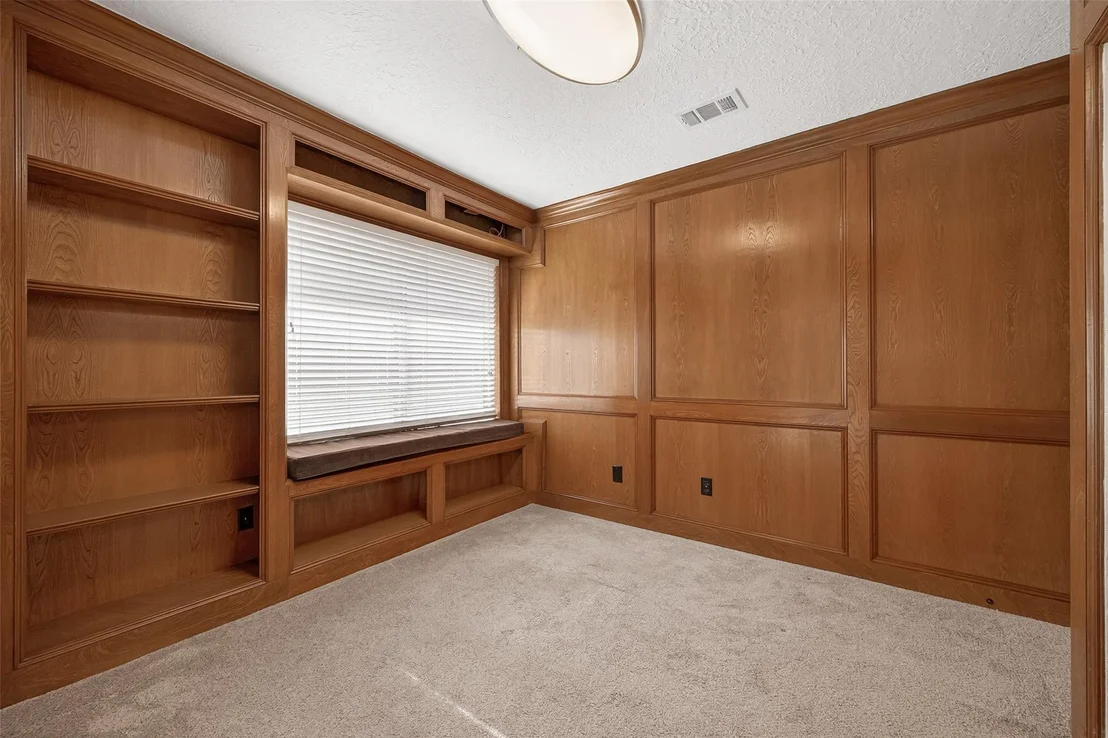 Photo of 3927 Heathersage Drive