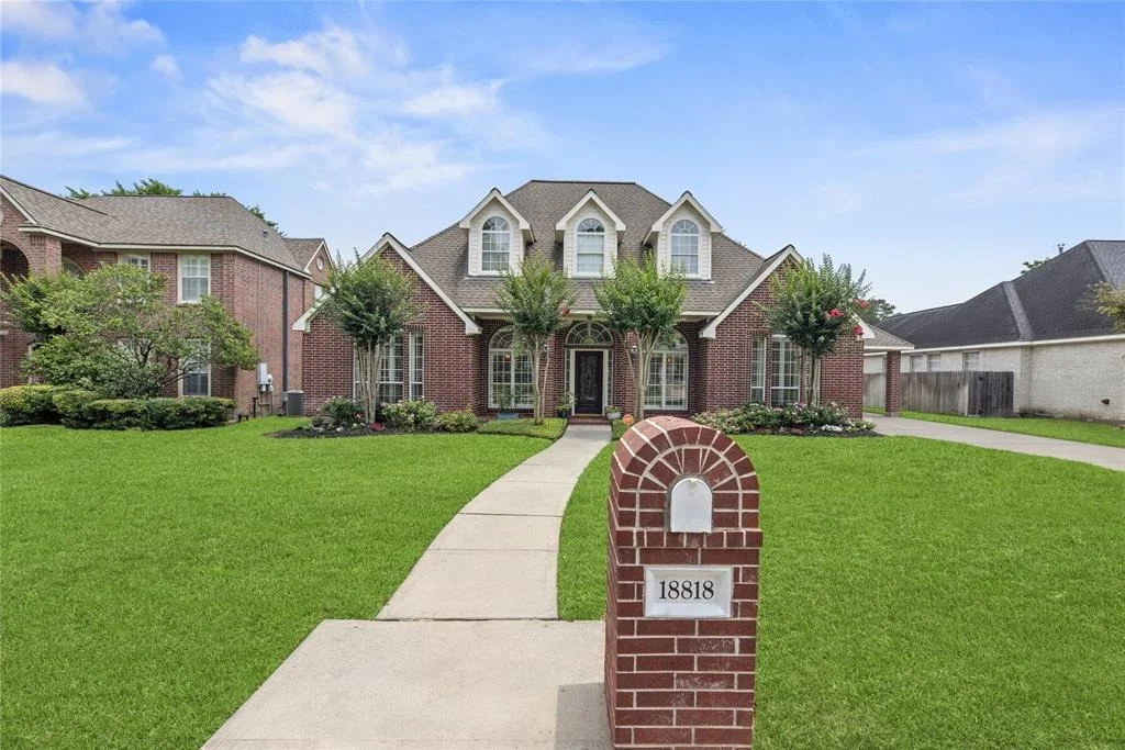 Photo of 18818 Cypress Chateau Drive