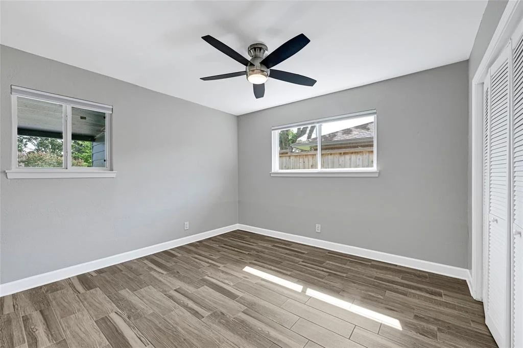 Photo of 5234 Saxon Drive