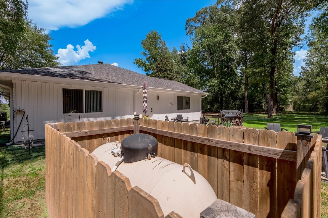 Photo of 108 Cottonwood Road