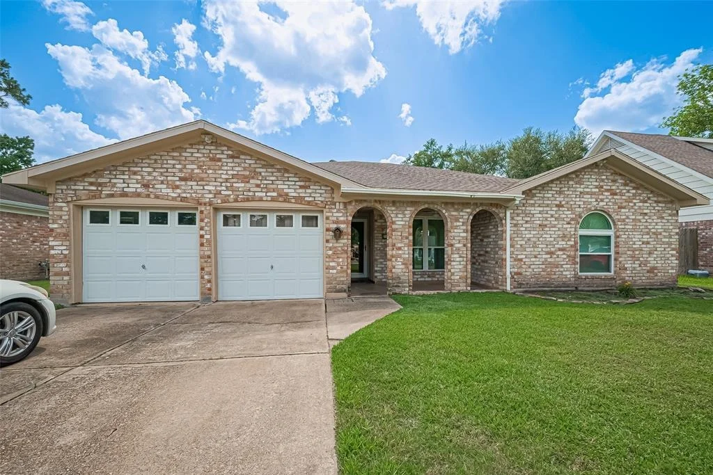 Photo of 22303 Walnut Valley Drive