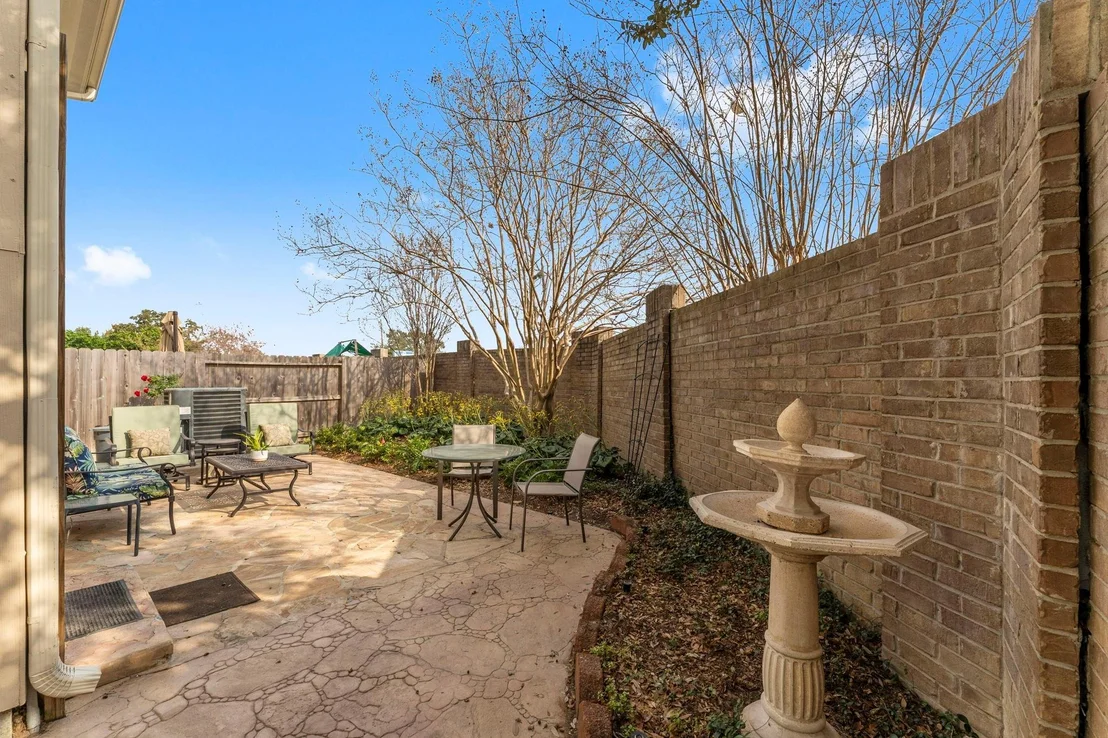 Photo of 1302 Ella Place