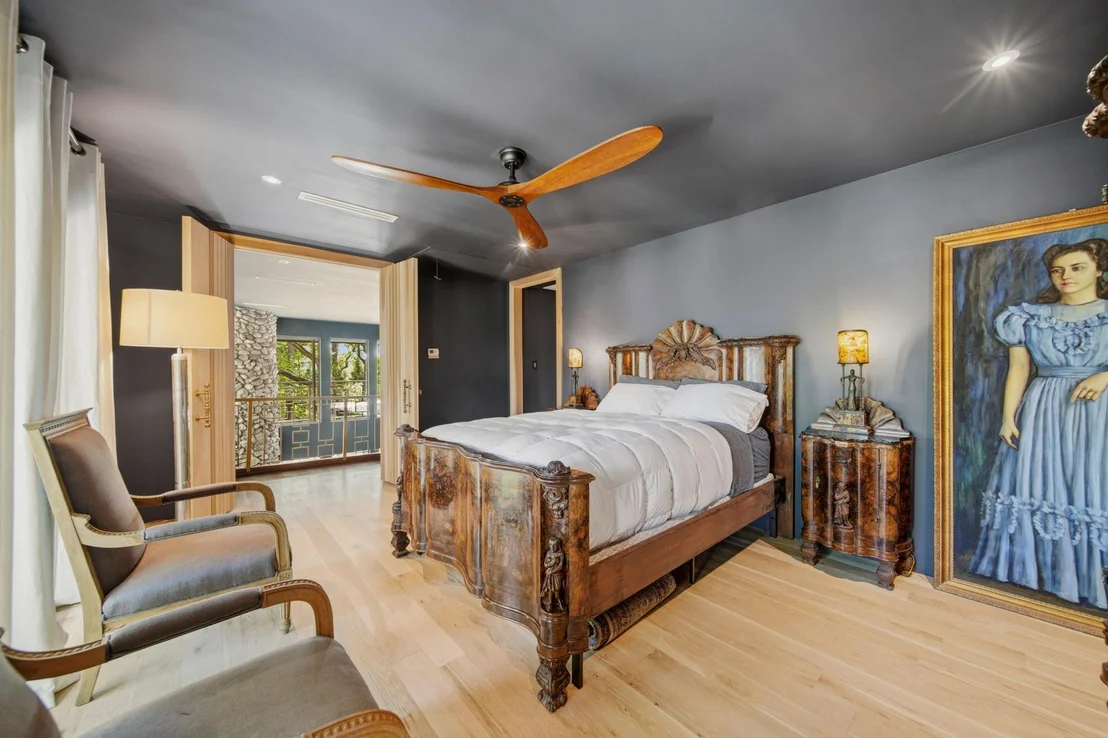 Photo of 203 Chimney Rock Road