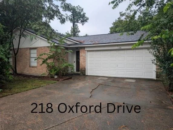 Photo of 218 Oxford Drive