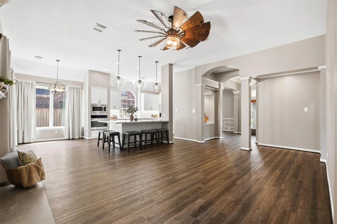 Photo of 1127 Glendale Drive