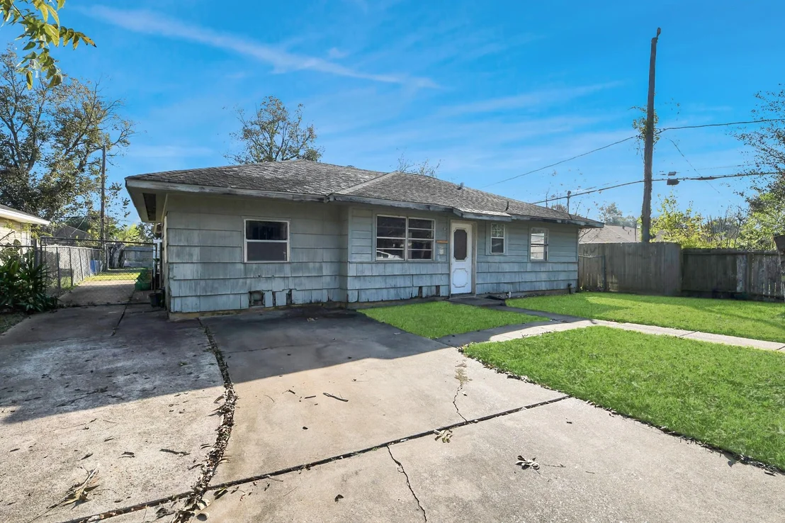 Photo of 14023 Rosecrest Drive