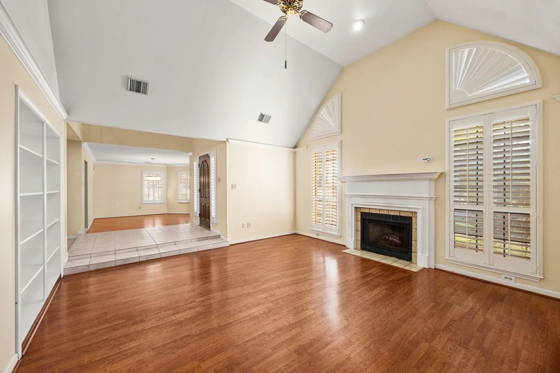 Photo of 12422 Millvan Drive