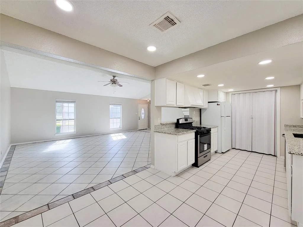 Photo of 13806 Bella Drive