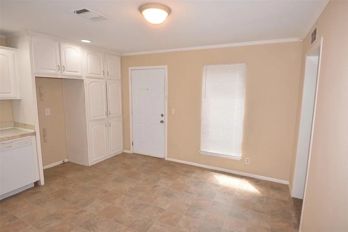 Photo of 10015 Summerberry Lane