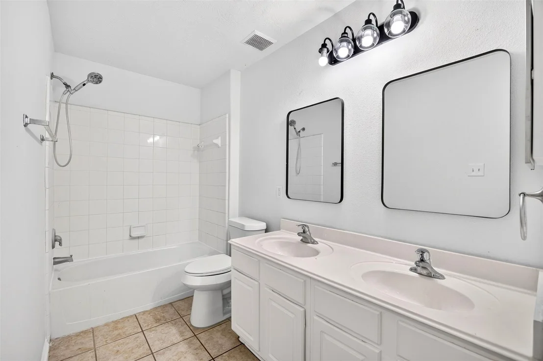 Photo of 19806 Millstone Ridge Lane