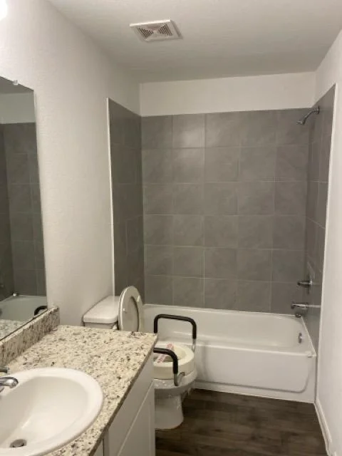 Photo of 752 Road 5138