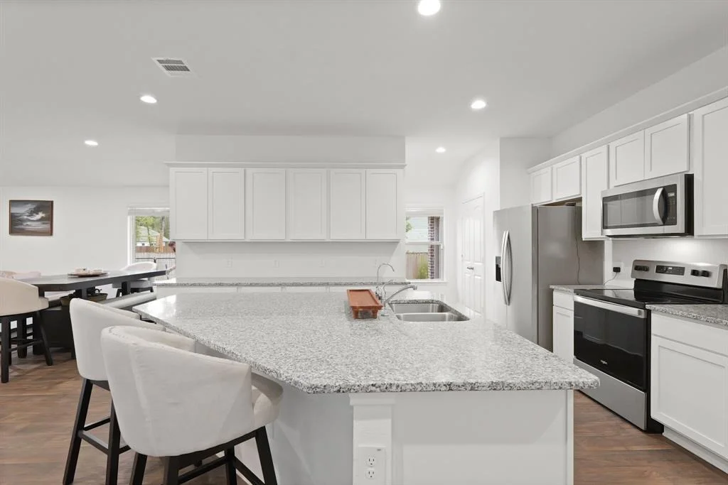 Photo of 1010 Republic Road