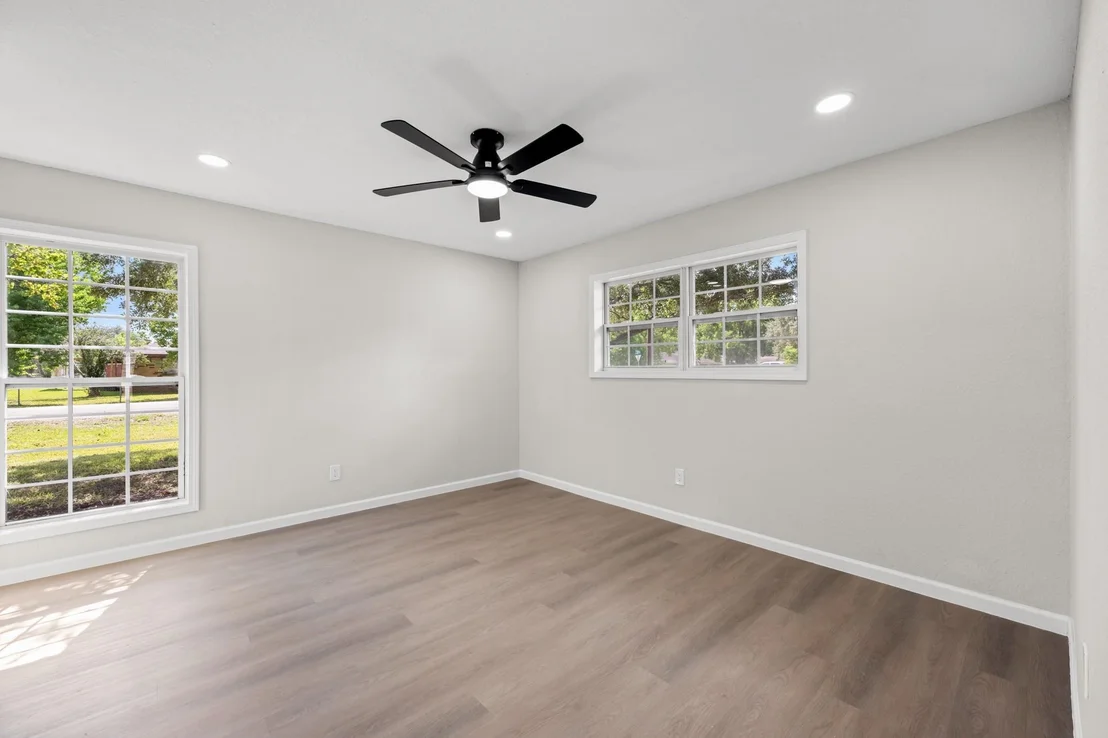 Photo of 523 Lazy Lane