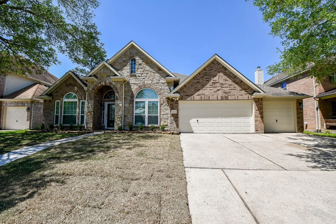 Photo of 6402 Amelia Springs Drive