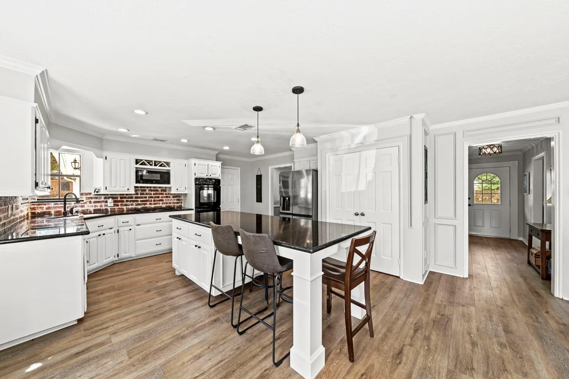Photo of 31406 Stella Lane