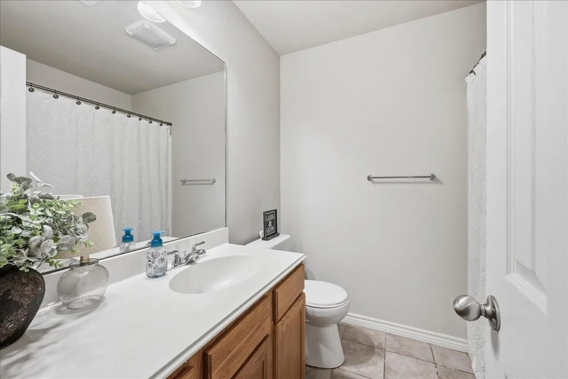 Photo of 5585 Westchase Loop
