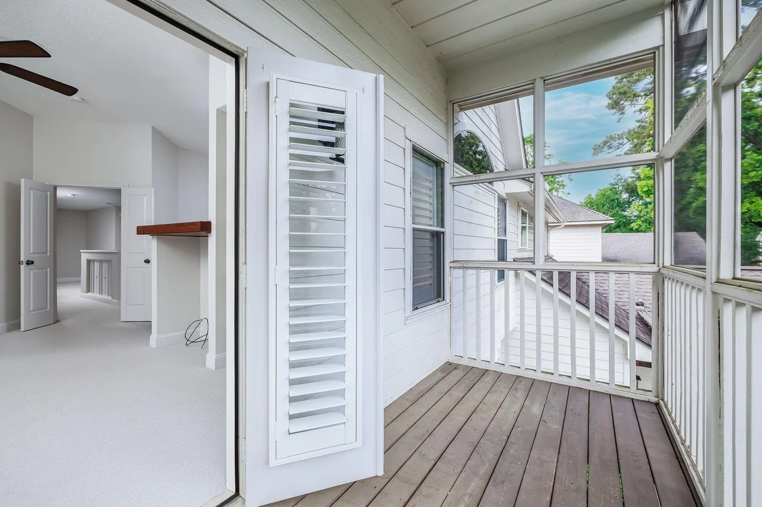Photo of 18 Doeskin Place