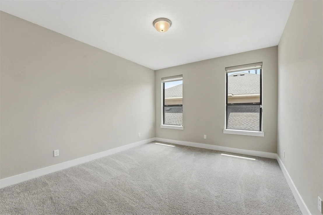Photo of 4715 Lake Crest Drive
