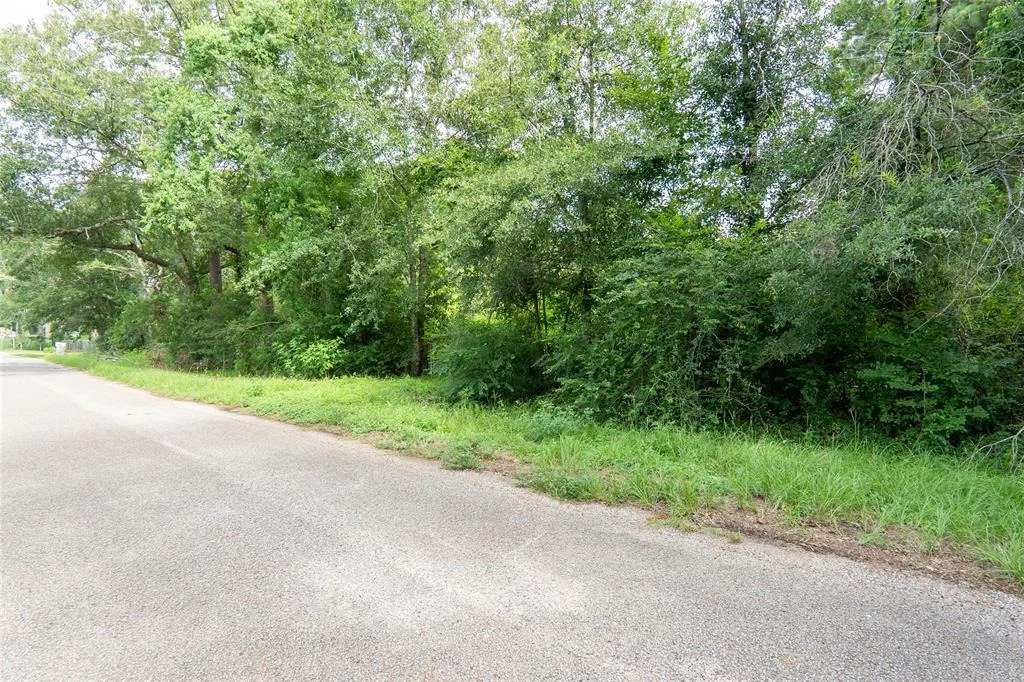 Photo of 21981 White Oak Drive