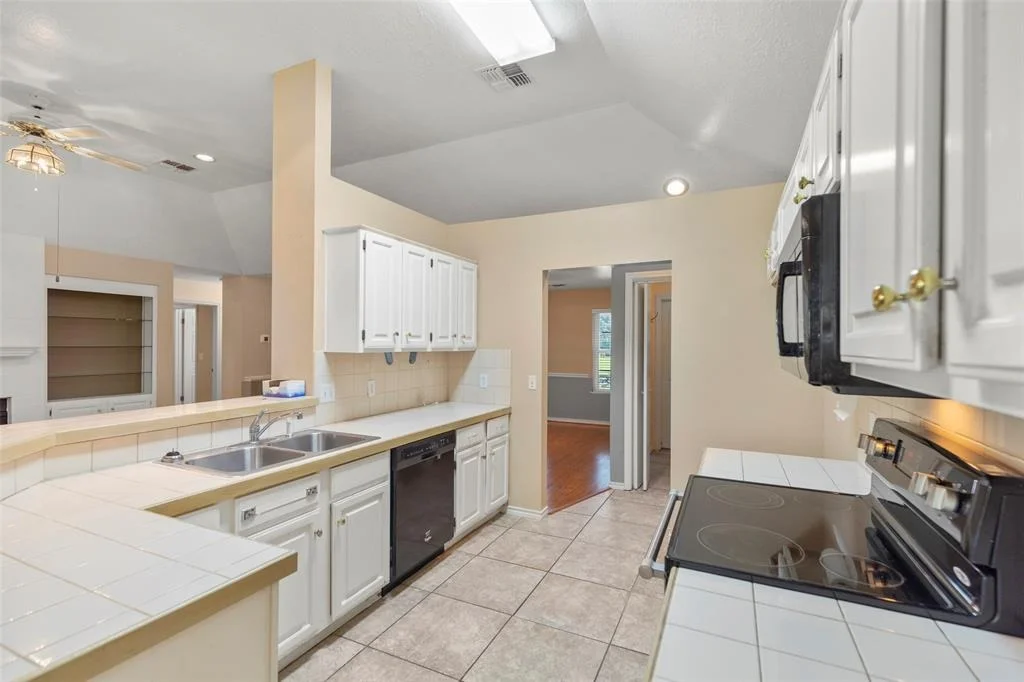 Photo of 2721 Brook Bend Lane
