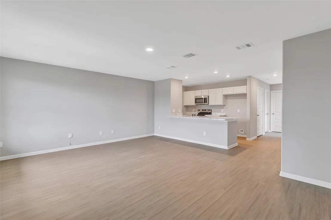 Photo of 1561 Road 5708