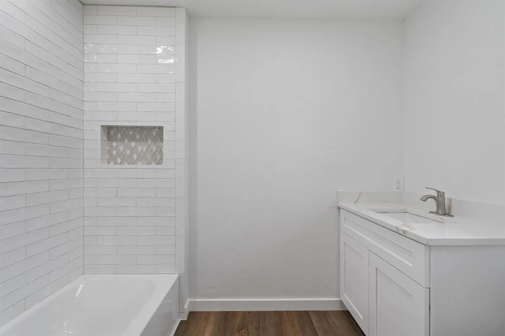 Photo of 228 N Forest Drive