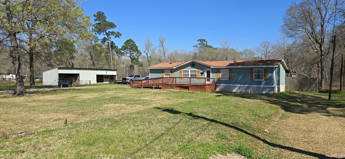 Photo of 122 County Road 4111 Road