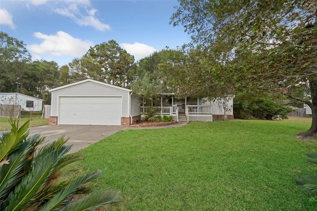 Photo of 16461 Hill Country Drive