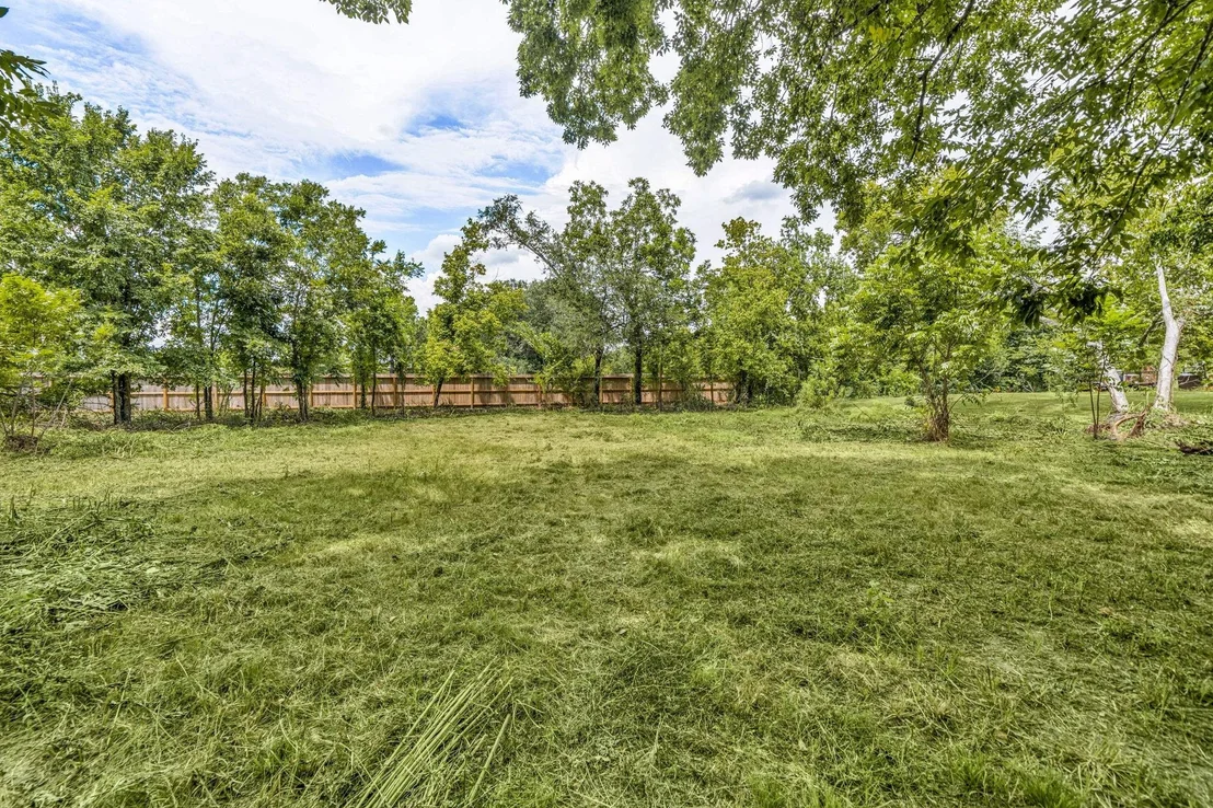 Photo of 12914 Manor Drive