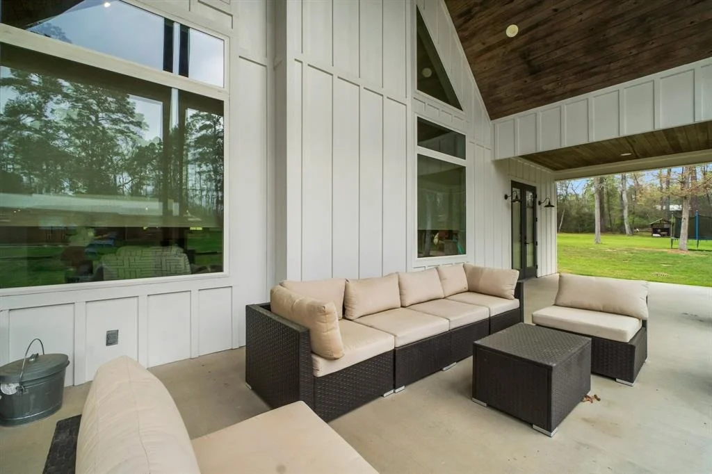 Photo of 410 Eagle Lake