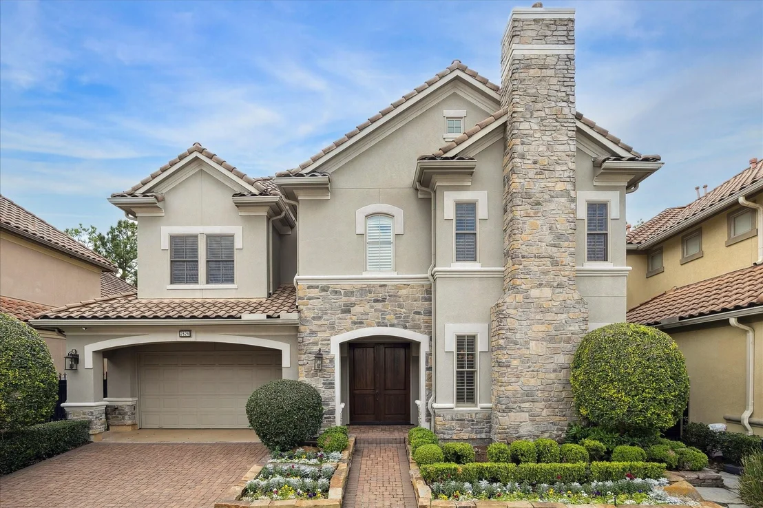 Photo of 2626 Stuart Manor