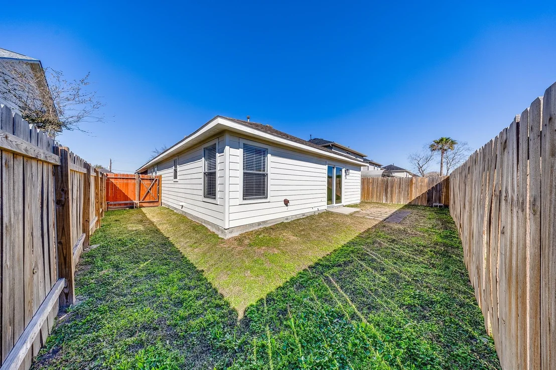 Photo of 5611 Tidewater Drive