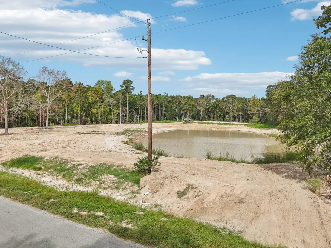 Photo of 18471 Country Place Drive