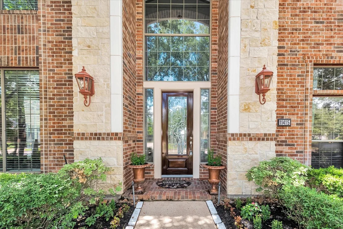 Photo of 11415 Legend Manor Drive