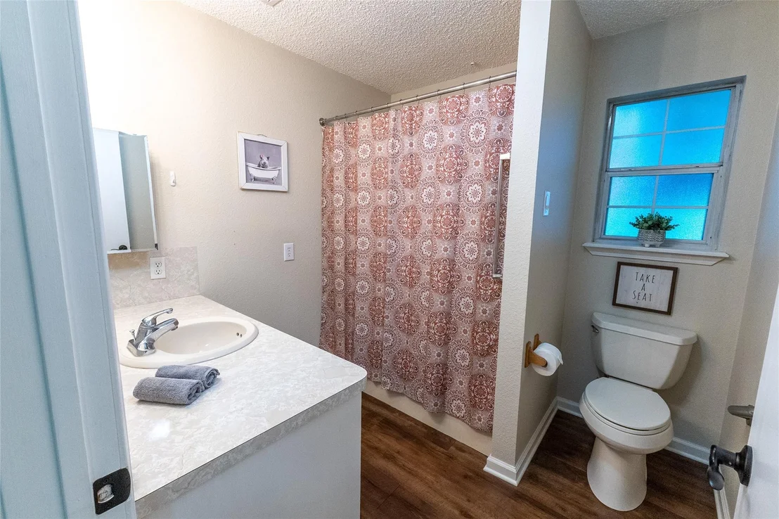 Photo of 2710 County Road 2274